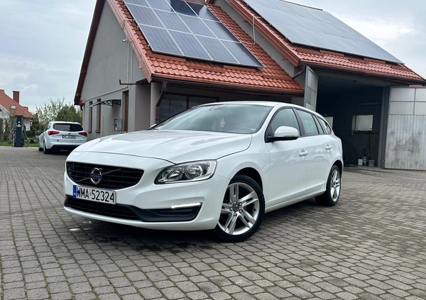 Volvo V60 cena 45400 przebieg: 195222, rok produkcji 2016 z Ostrołęka małe 121